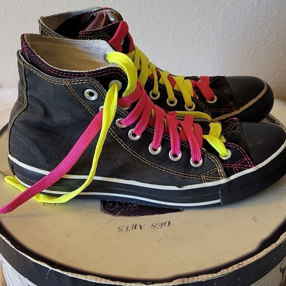 Converse High Tops - Picture 5 of 10